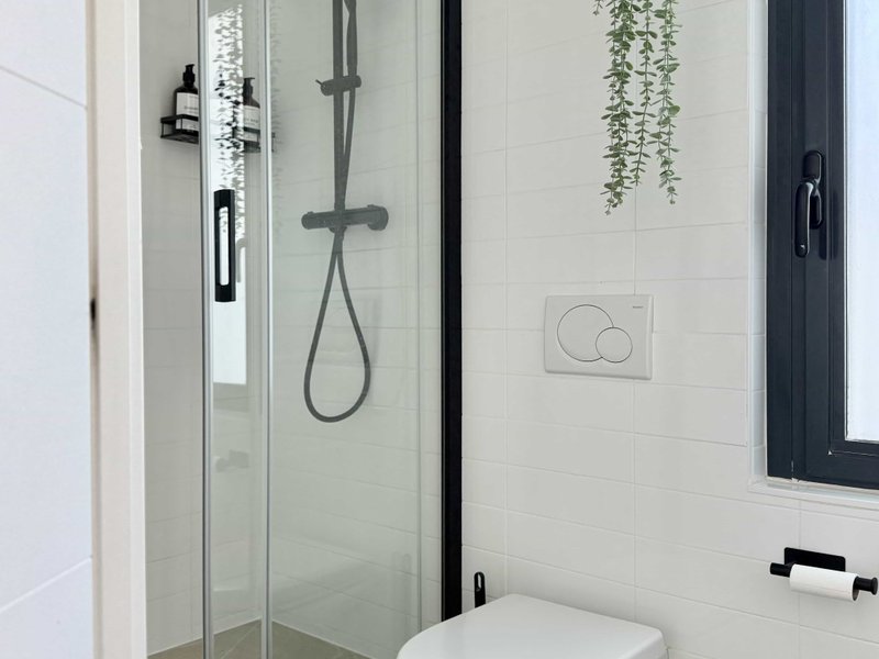 Modern Bathroom